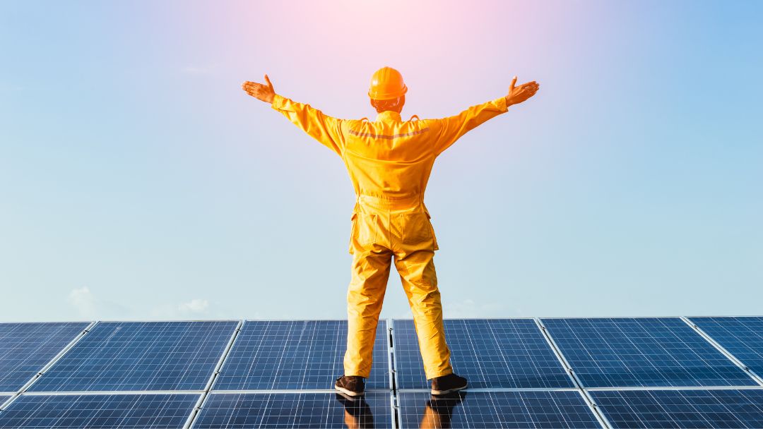 Solar Panel Cleaning: Maximizing Efficiency and Sustainability