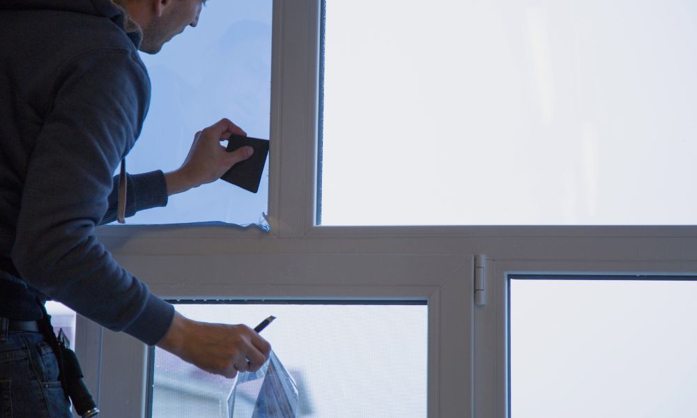 Why You Should Hire a Licensed Contractor for Window Installation